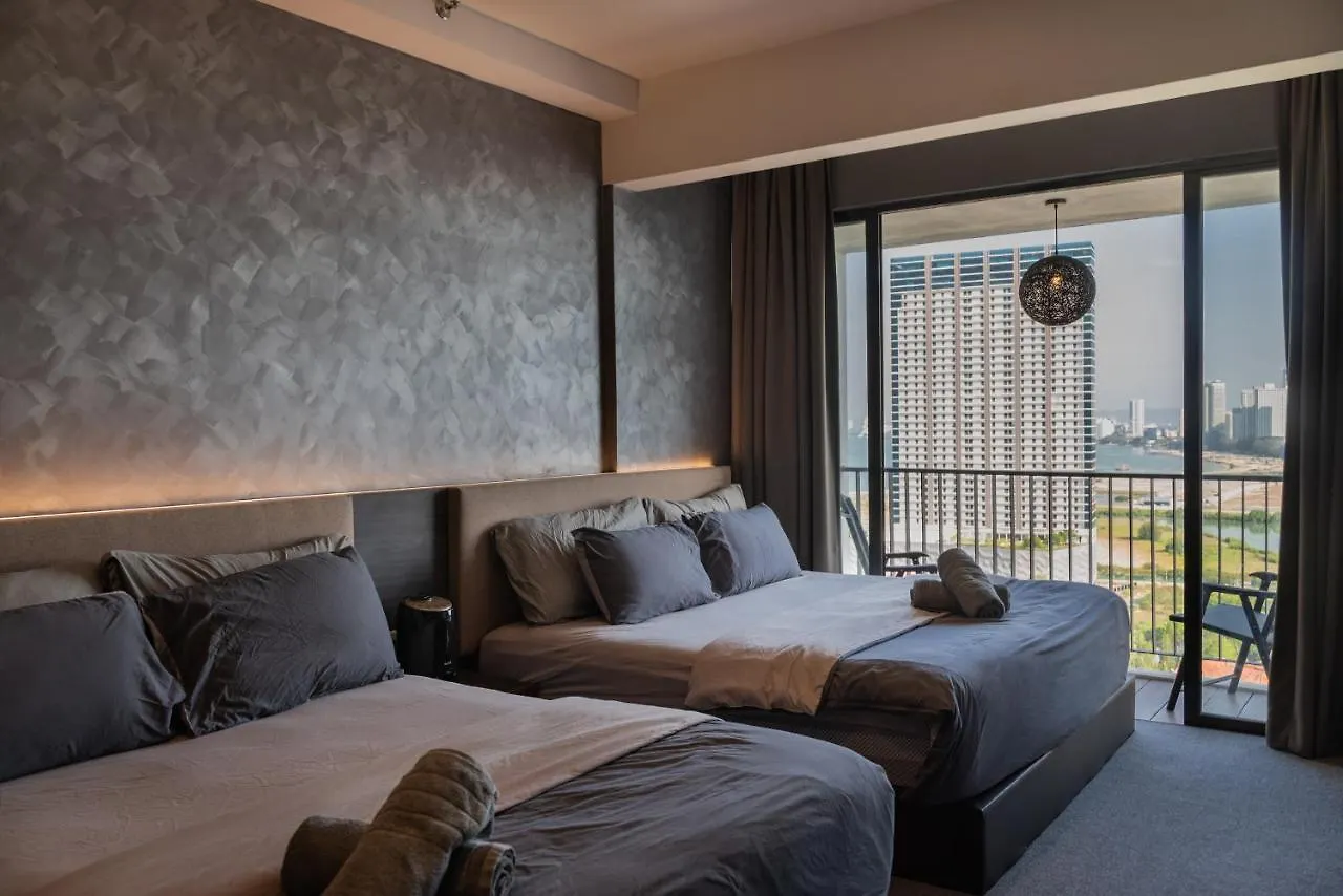 Opulent Seaview Projector Lounge By The Only Bnb Tanjung Tokong 公寓